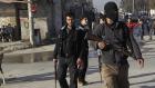 Free Syrian Army fighters man checkpoints to prevent members of the al Qaeda-affiliated Islamic State of Iraq and the Levant (ISIL) from entering Masaken Hanano neighborhood in Aleppo January 7, 2014. (Reuters / Jalal Alhalabi)