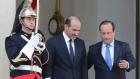 French President Francois Hollande (L) meets with the Syrian opposition. (Reuters)